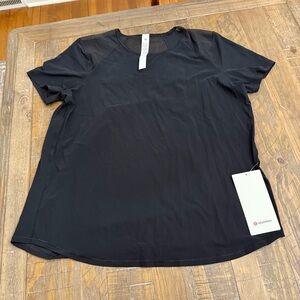 lululemon athletica Black Short Sleeve Tee